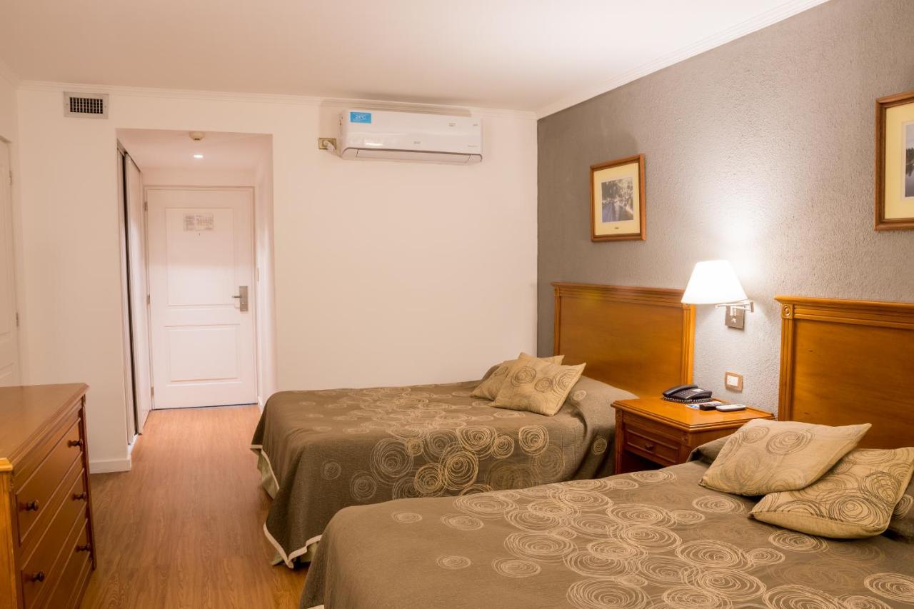 Howard Johnson Rio Cuarto Hotel Y Casino מראה חיצוני תמונה